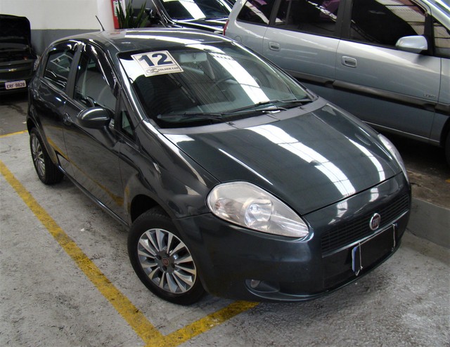 FIAT PUNTO ATTRACTIVE 1.4  FLEX  FLEX MANUAL