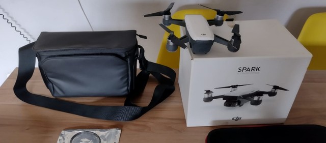 Drone DJI Spark Combo Fly More (Baixou o preço)