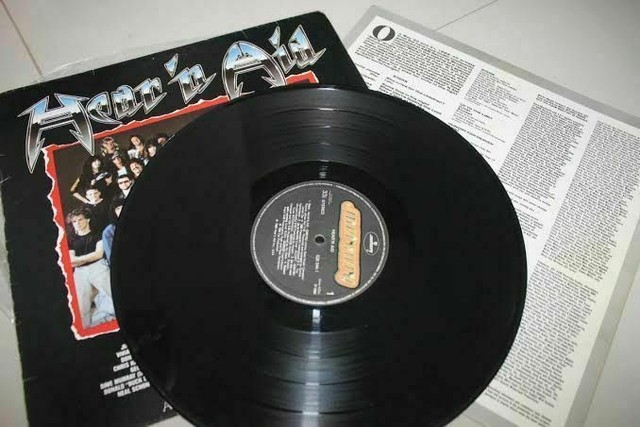 Lp Hear 'N Aid - Raro! 