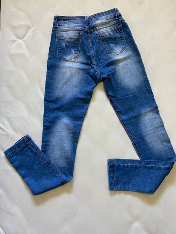 calça jeans - tamanho 40 - semi nova - Foto 3