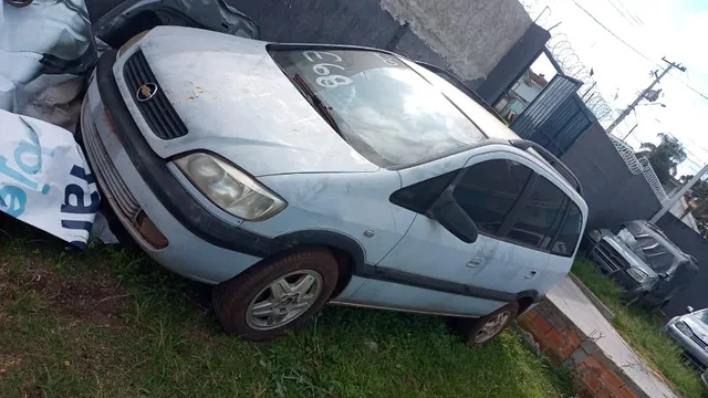Chevrolet Zafira 2002 Sucata disponível para retirada de peças
