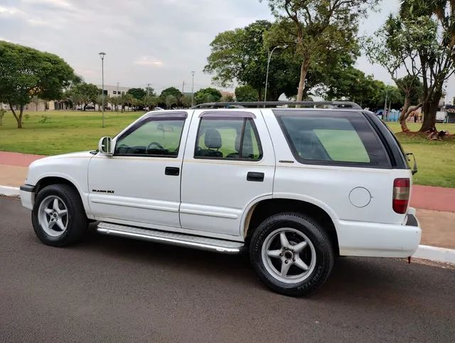 BLAZER 4.3 SFI DLX 4X2 V6 12V GASOLINA 4P MANUAL 2000 - CAXIAS DO