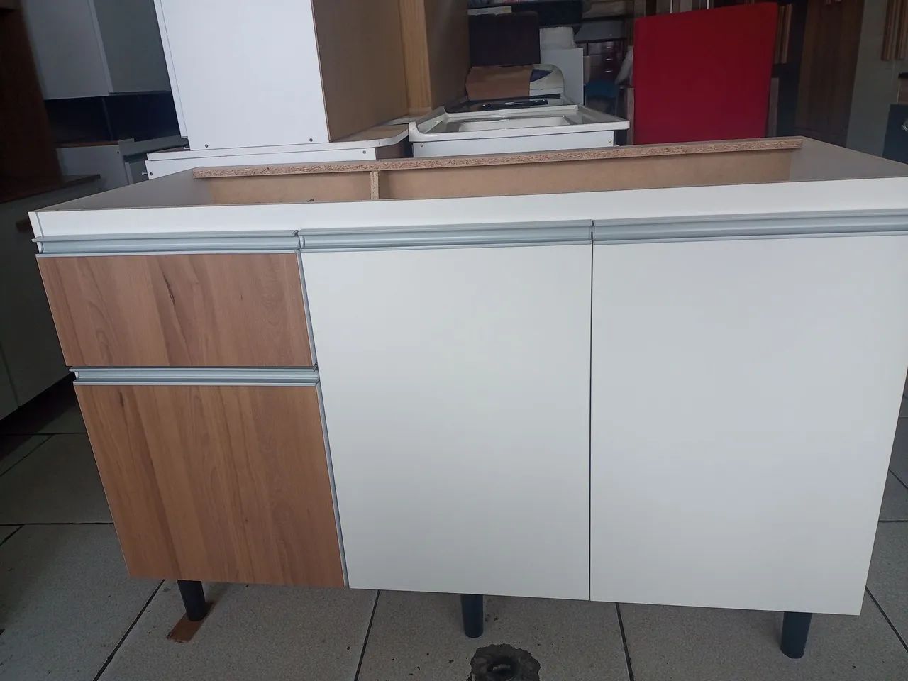 Pia com gaveta do lado esquerdo novas  - Foto 2