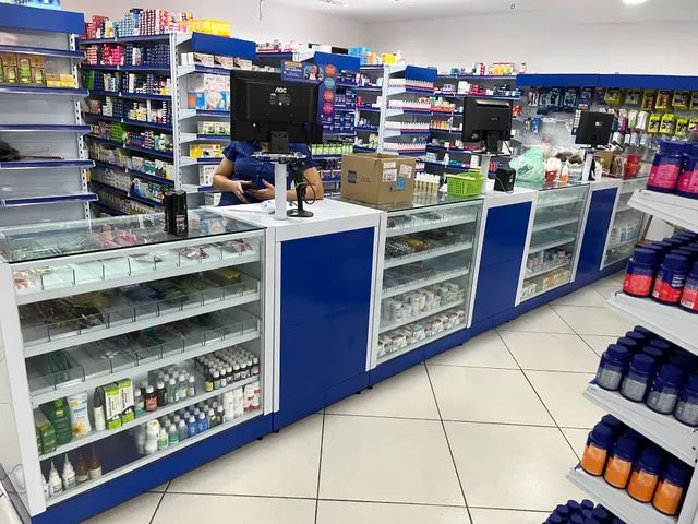 Prateleiras drogaria