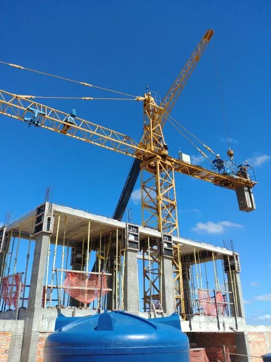 Gruas diversas - Foto 4