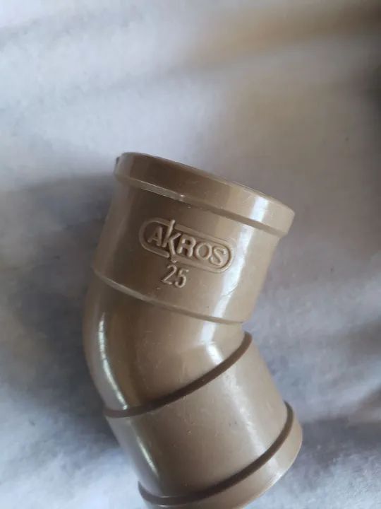 30 Joelho 45° pvc marrom 25mm