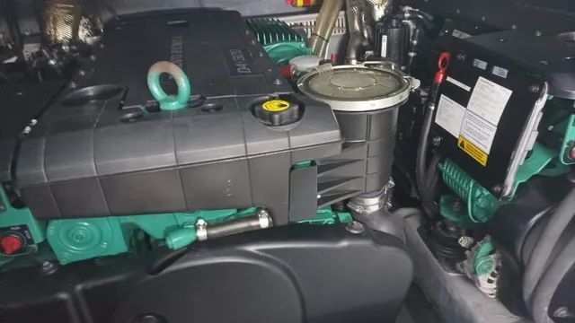 Lancha Sessa 40 2 x Volvo D4  320 HP Oportunidade!!!  Fale Conosco!!! - Foto 11