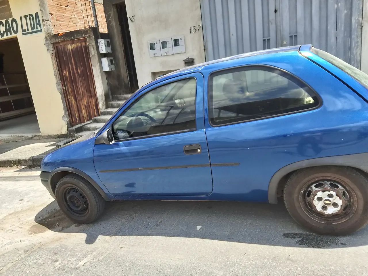 Vendo Corsa 4 pneus novos aro 13