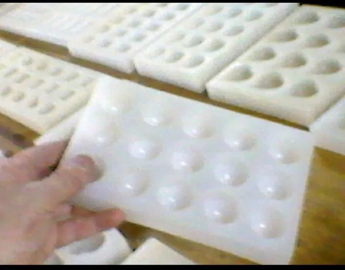 Formas de Silicone para Doces e Chocolates - Diversos Modelos - Foto 2
