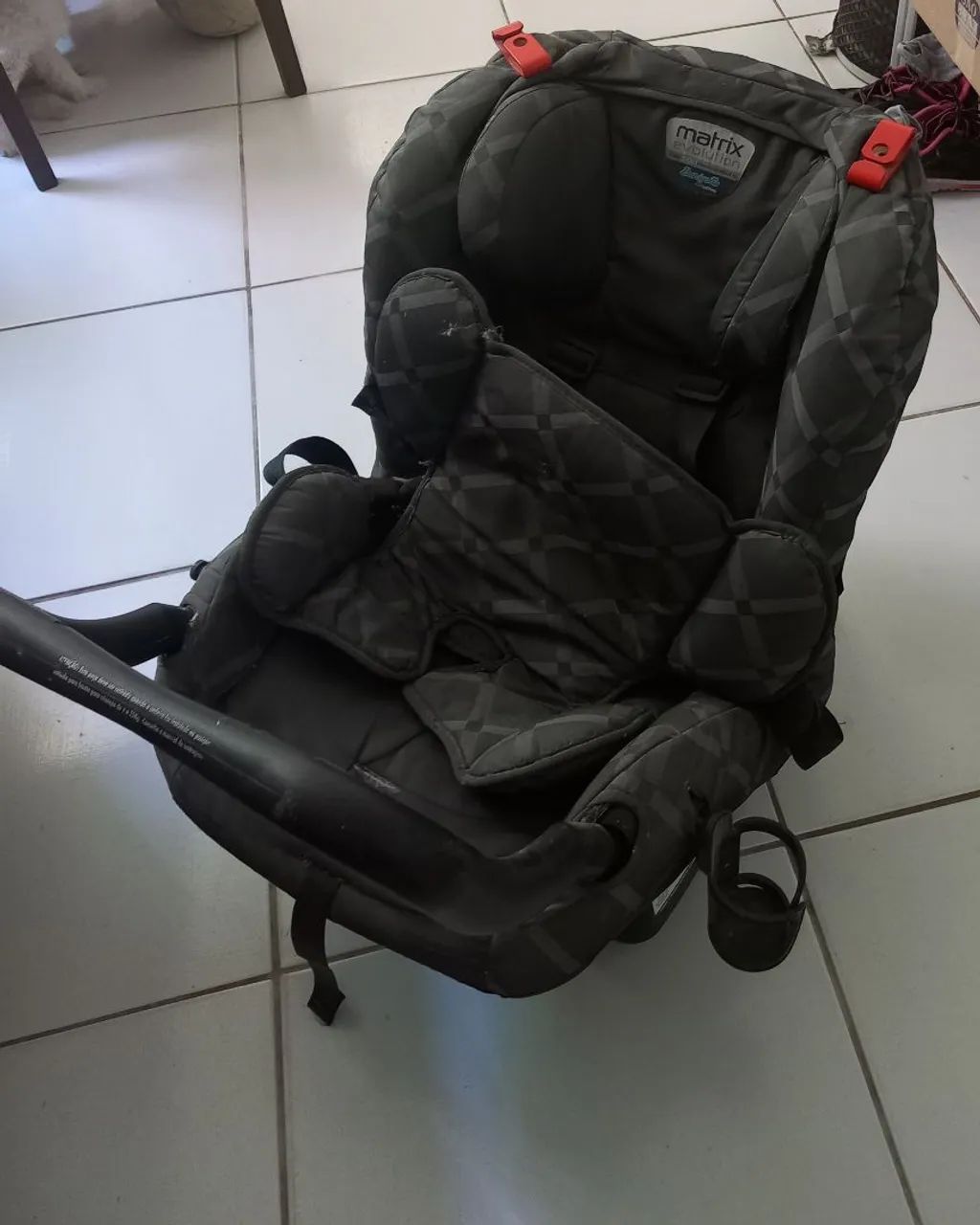 Cadeira de Carro Matrix Evolution - Preto