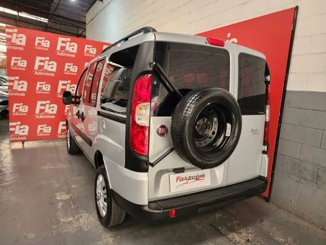 doblo essence 2021 1.8 7 lugares  - Foto 4
