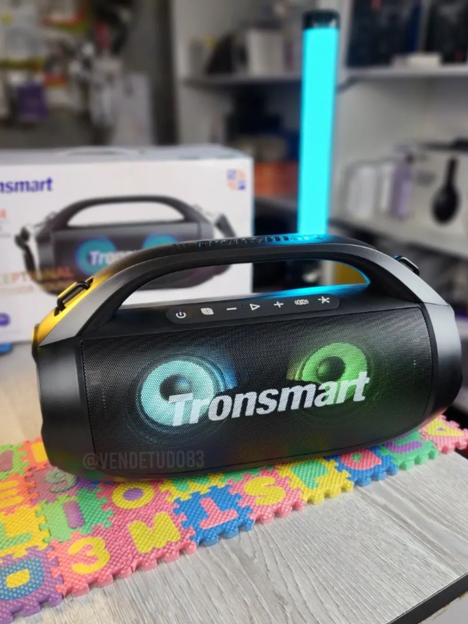 Caixa de som Tronsmart Bang SE 40w ipx6 Rgb, 24h de reprodução