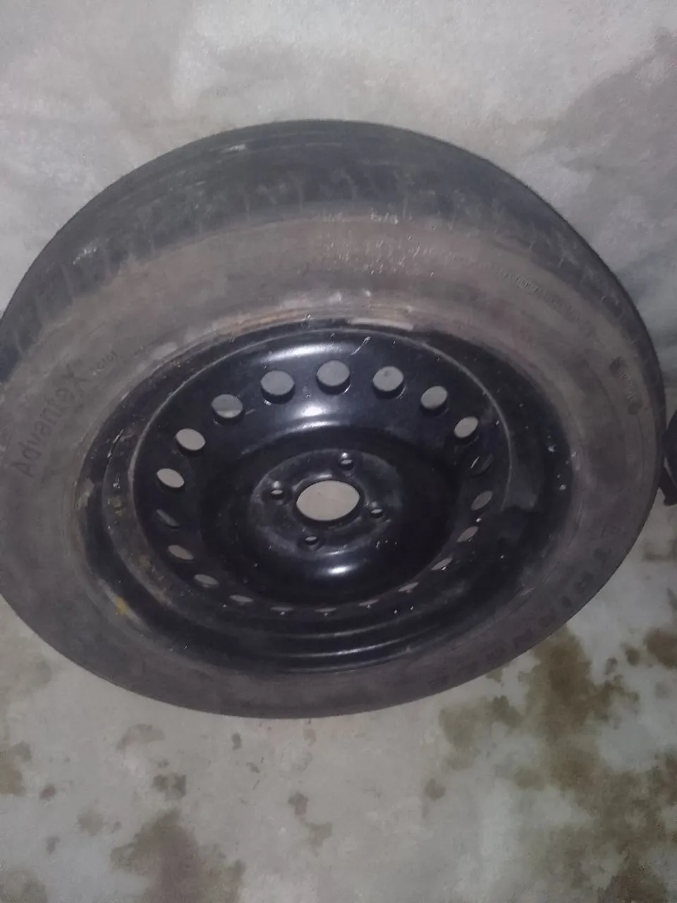 Roda e pneu aro 16 tudo ok