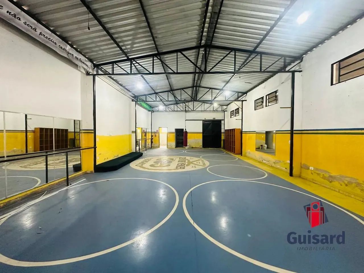 Galpão com 550 mts - local privilegiado em Taubaté - Foto 2