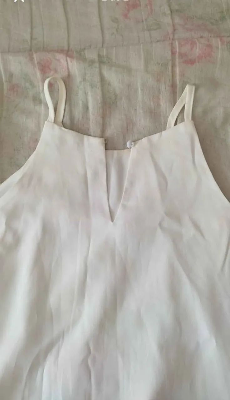 Blusa branca de alcinha - Foto 2