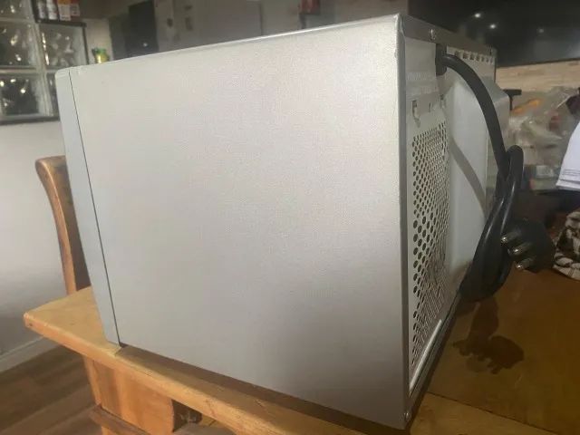 Super Preço Baixo !!! Microondas Electrolux MA308 20L - Foto 4