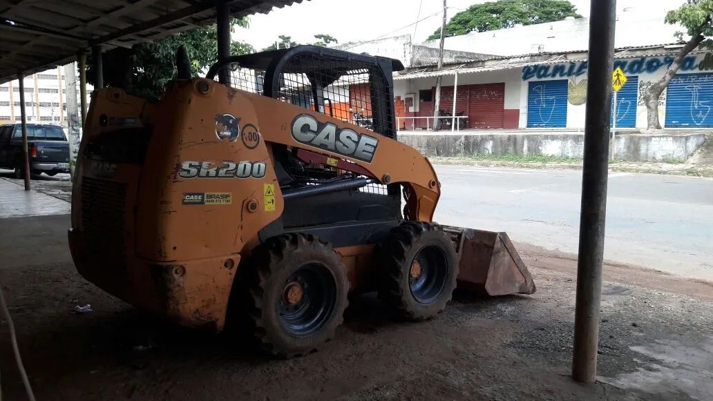 Bobcat caminhão entulho caçamba - Foto 2