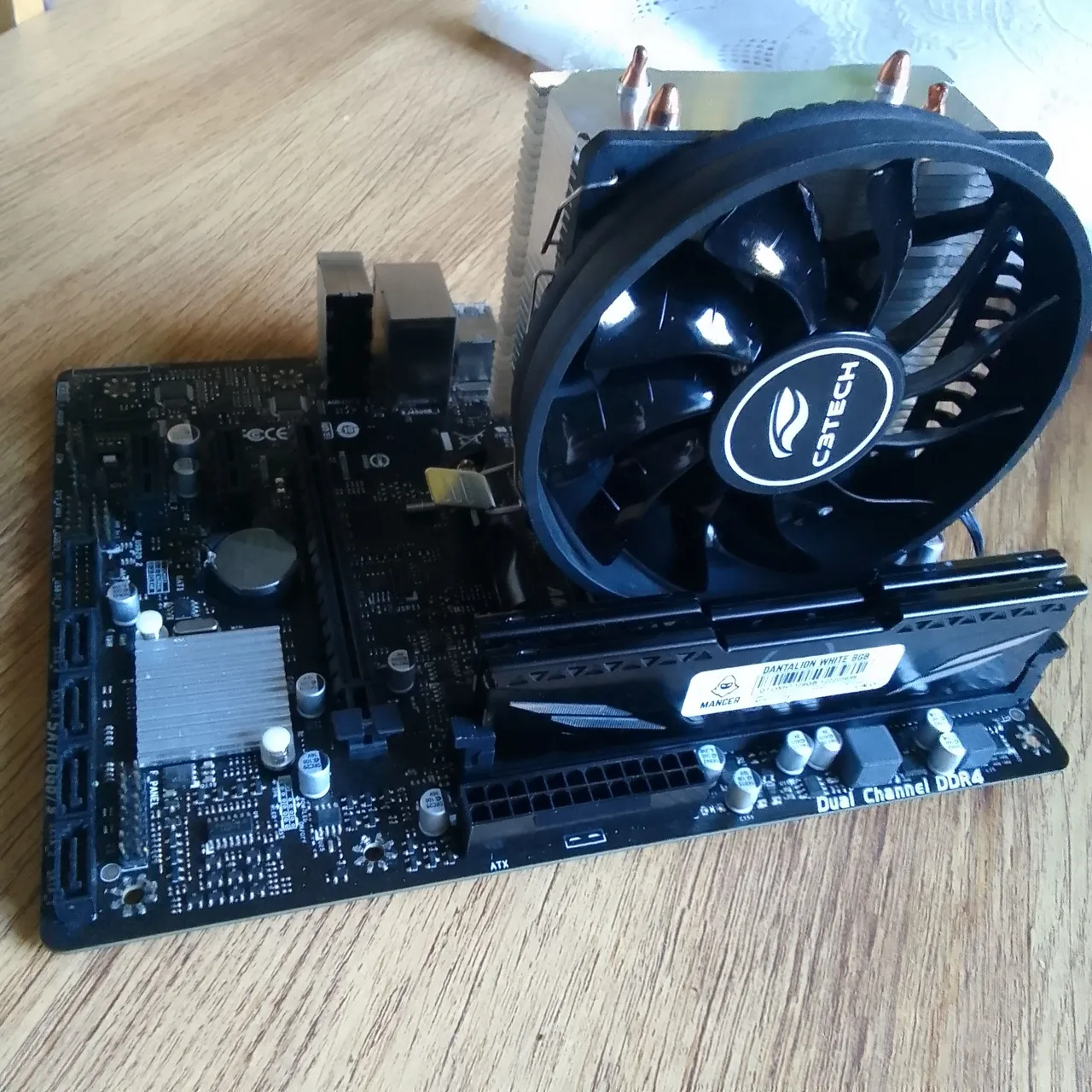 Kit Ryzen 5 4600G 16GB De RAM [LEIA O ANÚNCIO]