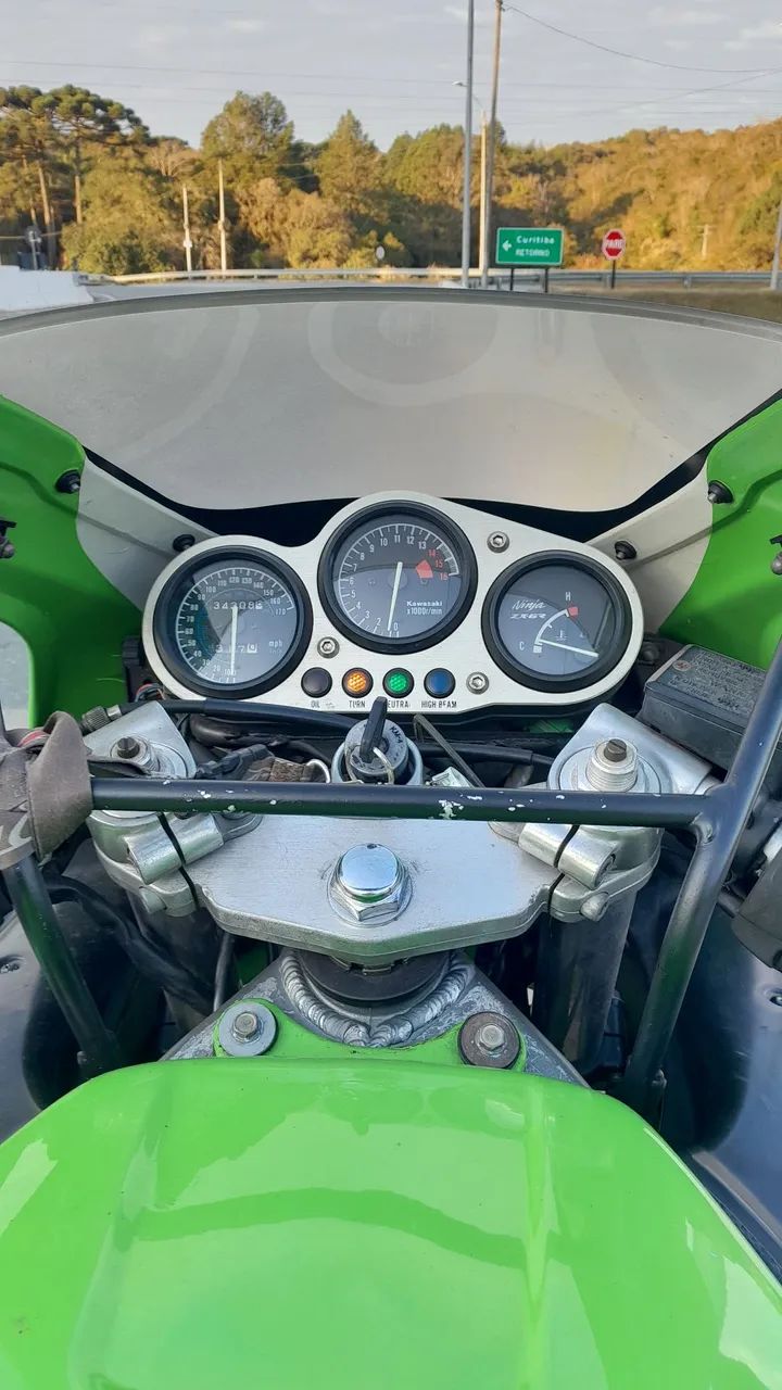 Kawasaki Zx-6r 600cc 1996 - 1456798096 | OLX