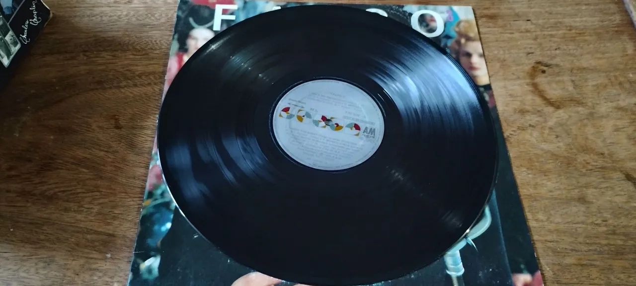 Disco de Vinil Falco - Inclui Vienna Calling e Rock Me Amadeus - Foto 4