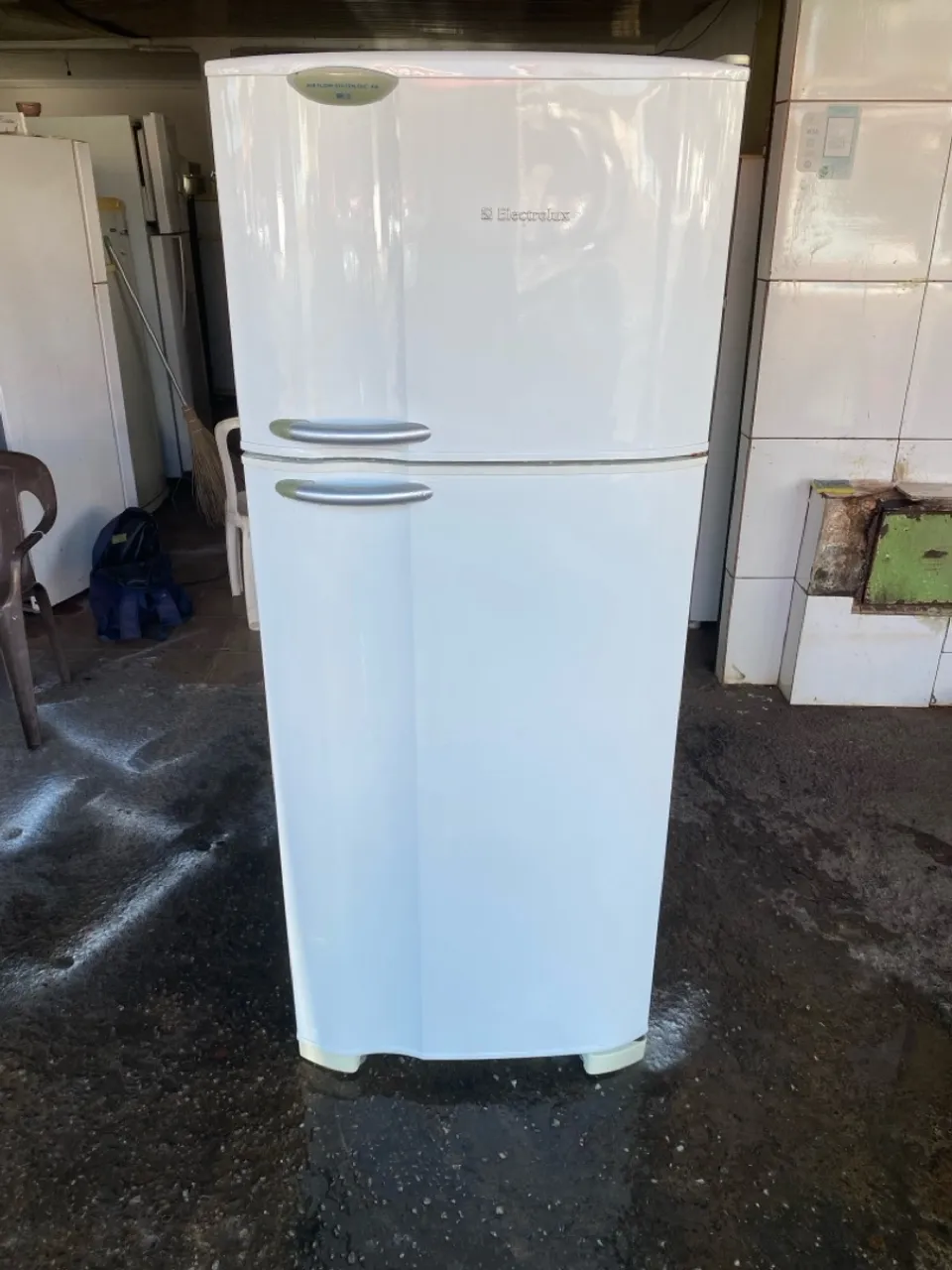 Geladeira Electrolux Gelo Seco 400 litros