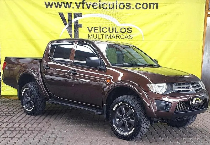 MITSUBISHI L200 TRITON GLS D 2015