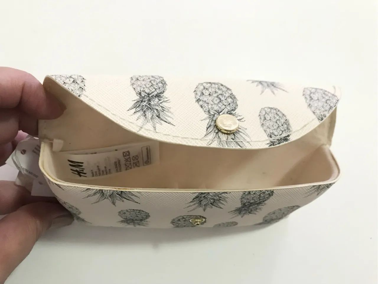 Porta óculos da H&M importado nunca usado com etiqueta  - Foto 3