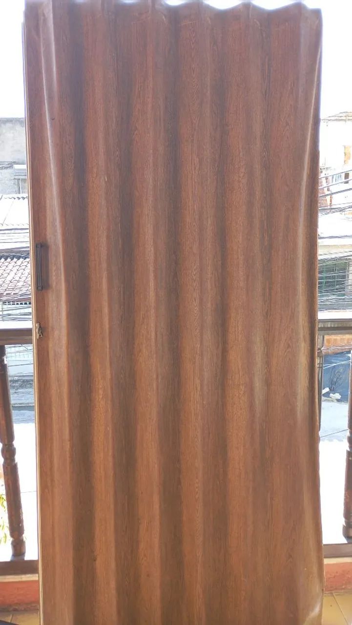 Porta Sanfonada em alumínio e lona 2