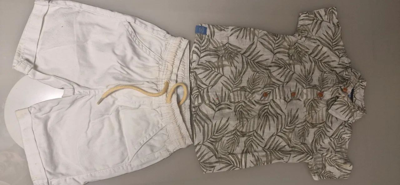 Conjunto Shorts e Camisa Bebê - Tamanho 2