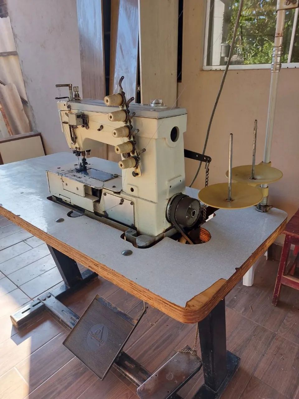 Máquina de Costura galoneira industrial  - Foto 6