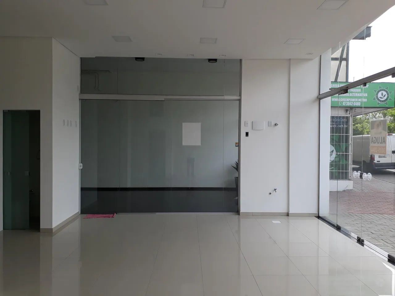 Loja térrea no centro de Blumenau (Loja 05 - Ed. Schadrack) - Foto 4