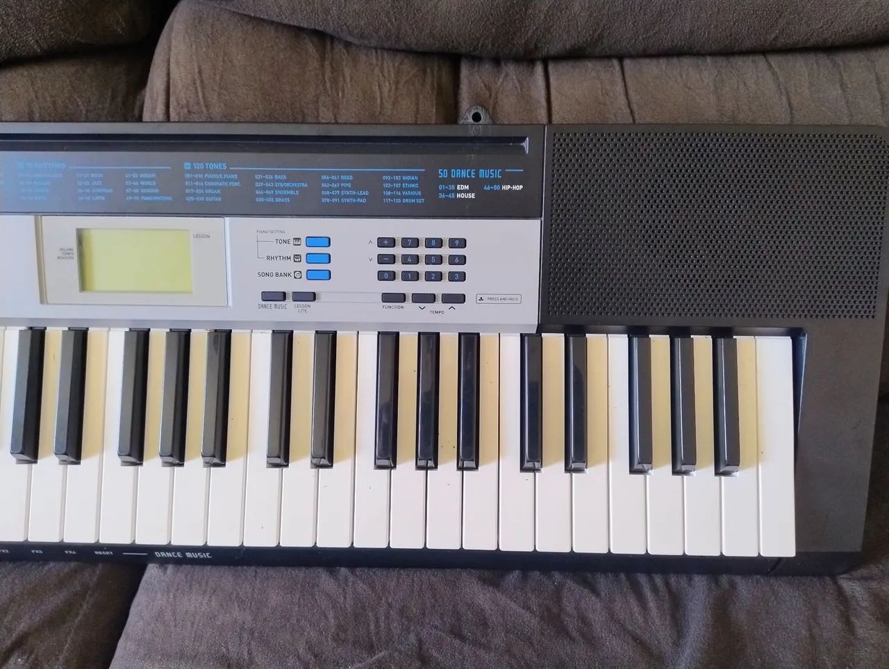 Teclado Casio CTK-1550 - Ótimo estado! - Foto 4
