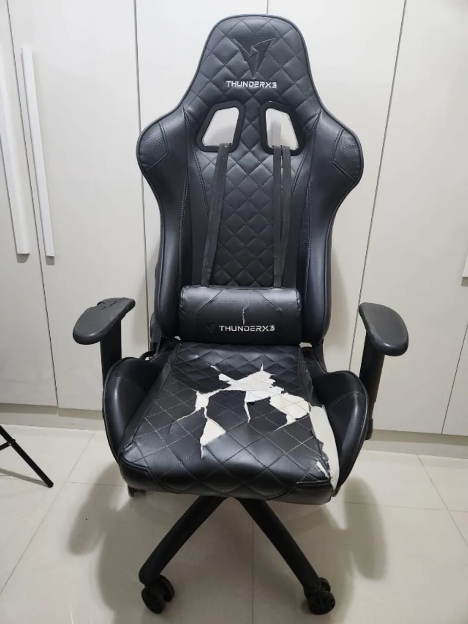 Cadeira Gamer ThunderX3 TGC12