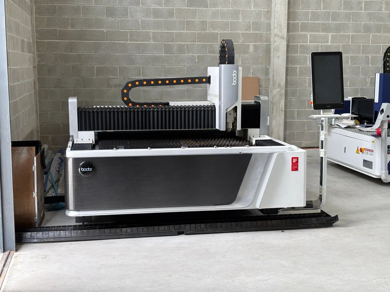 Máquina CNC de Corte a Laser Bodor A3015