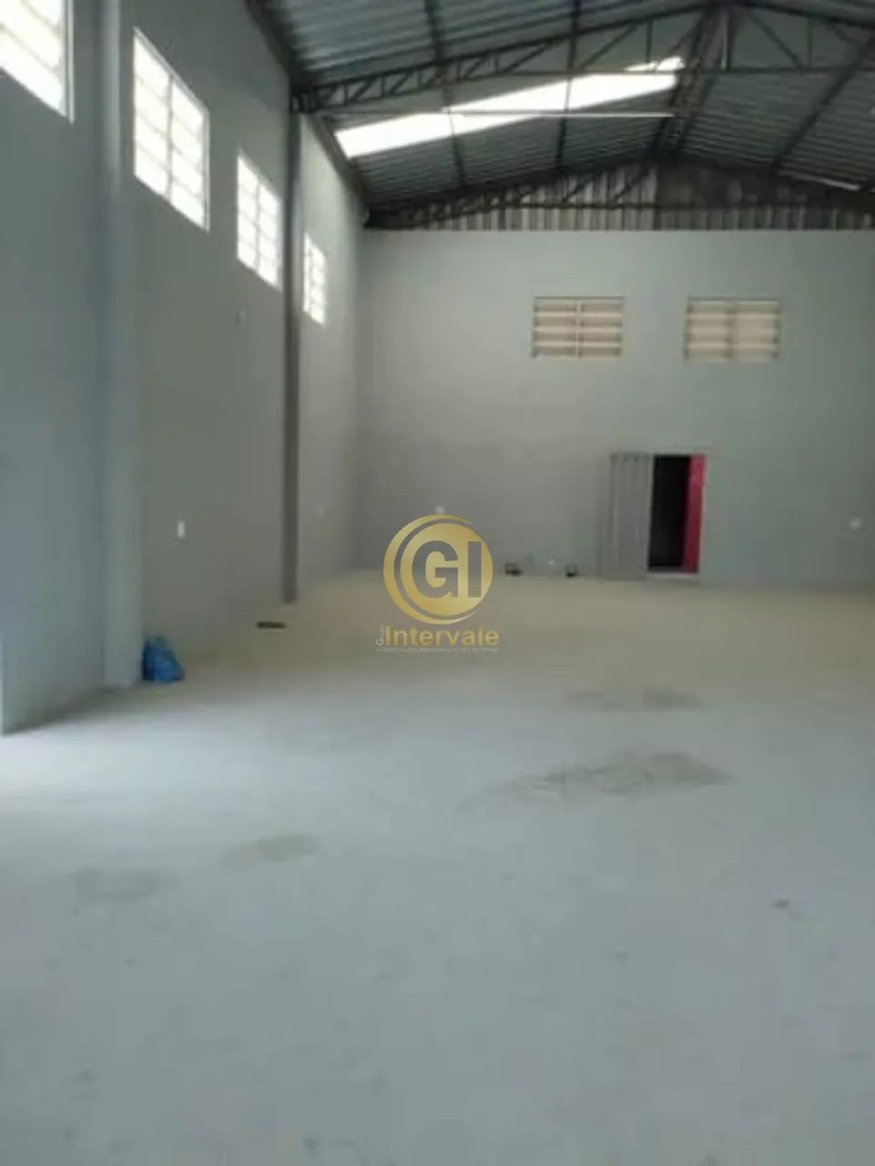 Galpão para locação em Sao jose dos campos Com escritório+ 2 banheiros - Foto 3