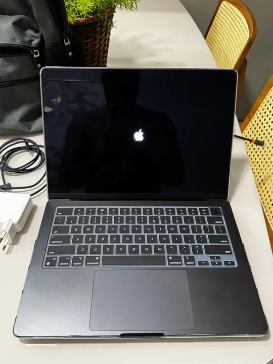 MacBook Pro M3 Pro 512 
