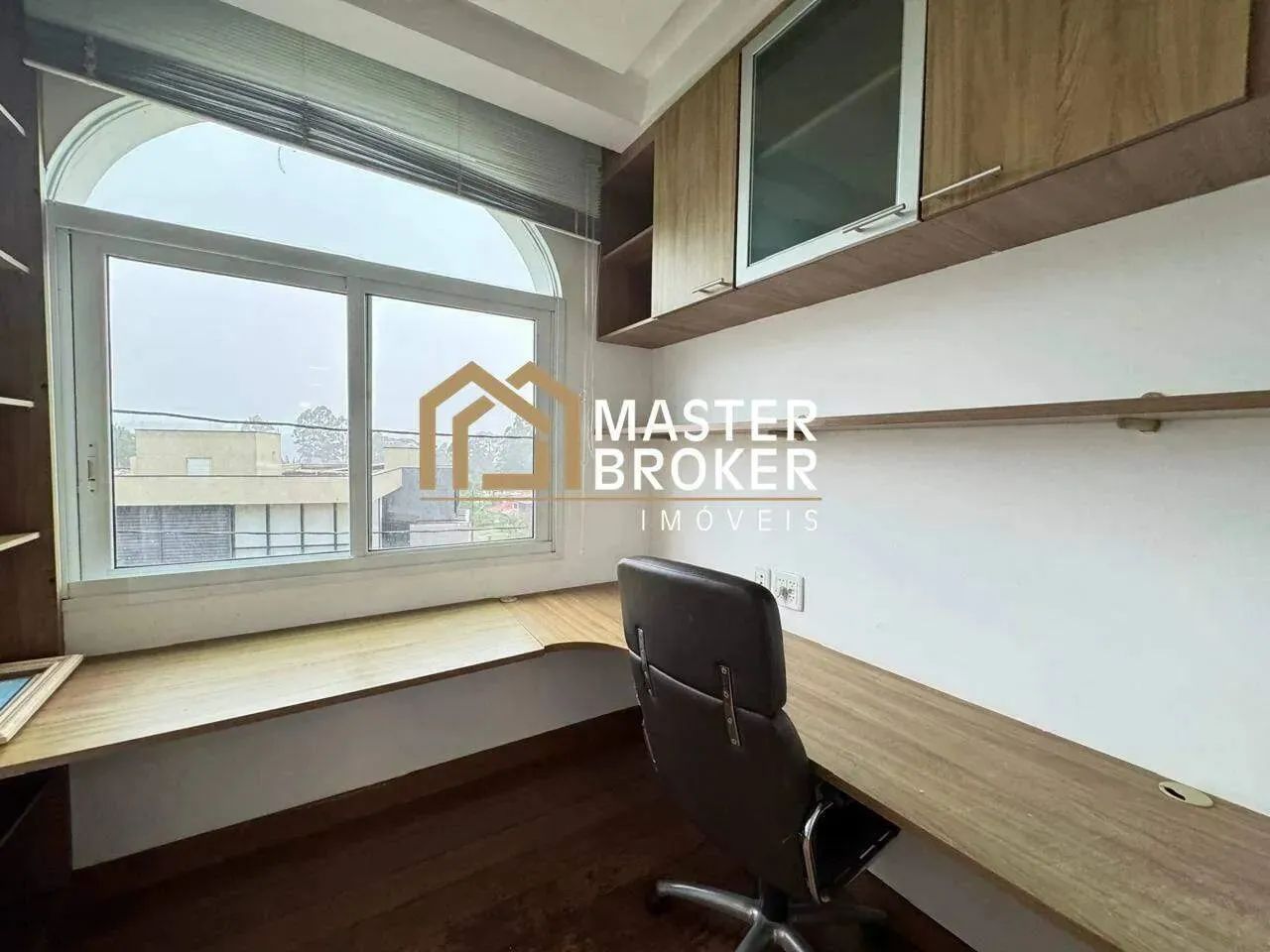 Casa alto padrão, 4 quartos, escritório, amplo quintal, fundos área de preservação, Alphav - Foto 12