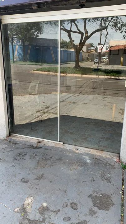 Porta de Vidro 2m x 1,95 - Completa com Chave - Foto 4