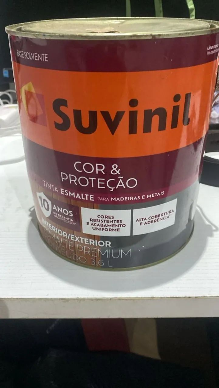 Tinta Esmalte na cor - Preta - Galao 3,600 Litro - Foto 2