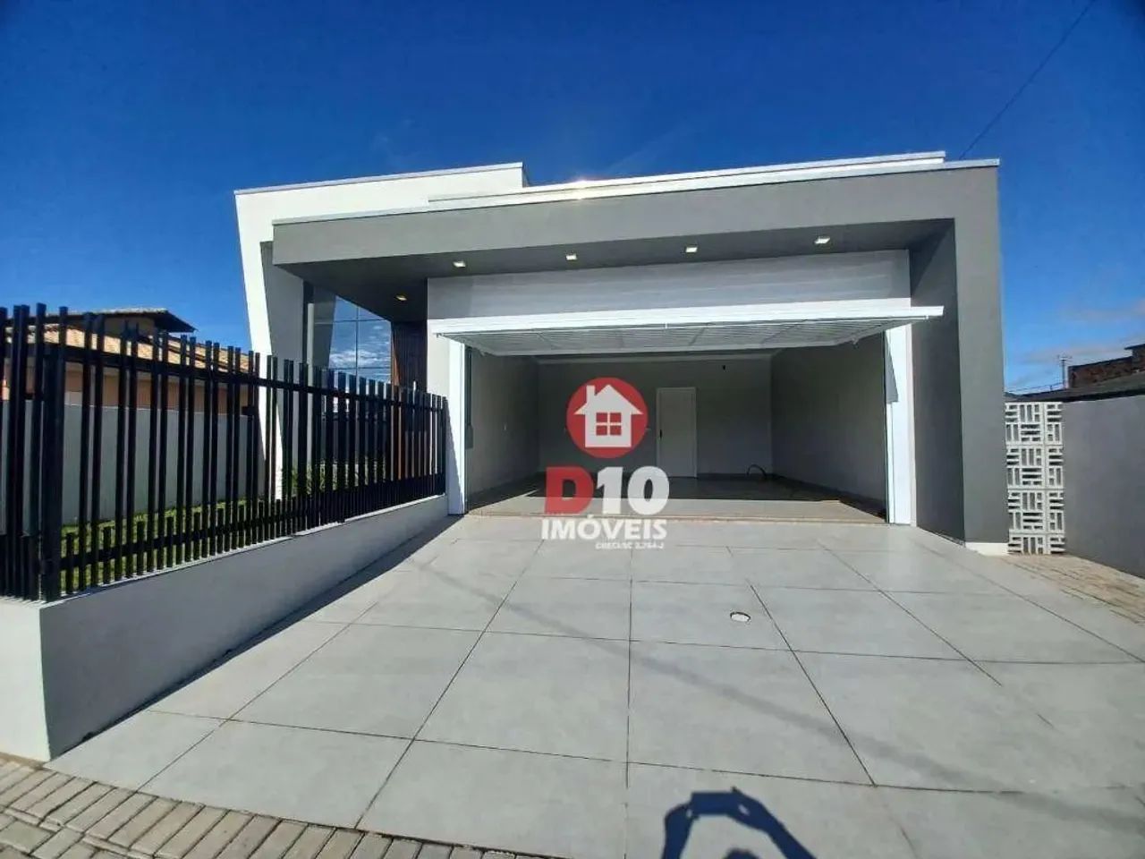 Casa moderna com piscina no bairro Lagoão em Araranguá SC - Foto 2
