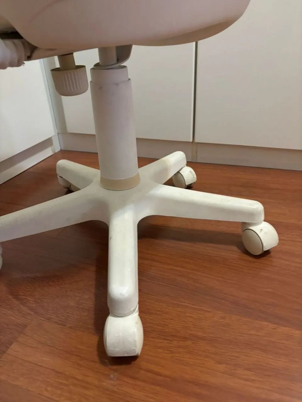 Cadeira giratória  - Foto 2