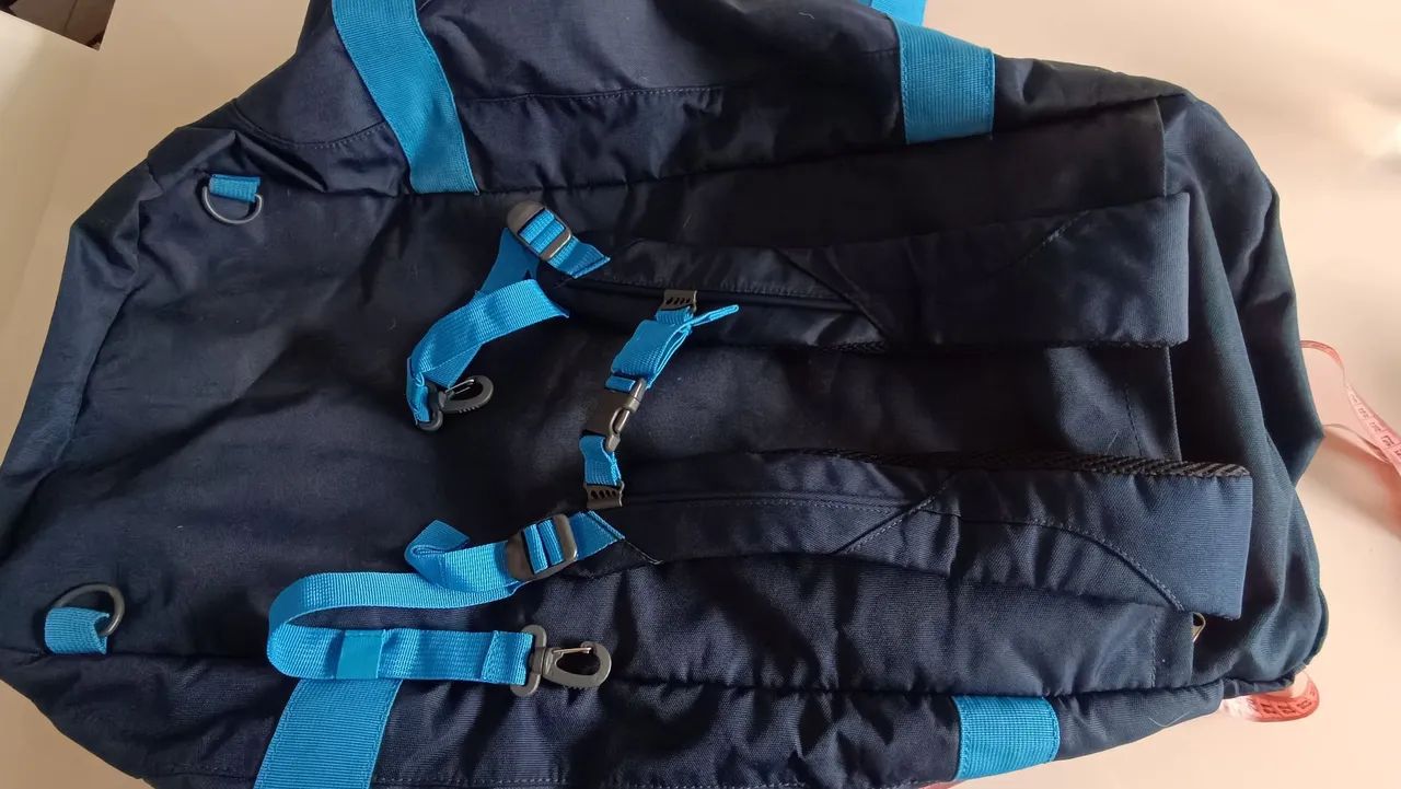 Bolsa de Viagem que vira mochila  - Foto 4