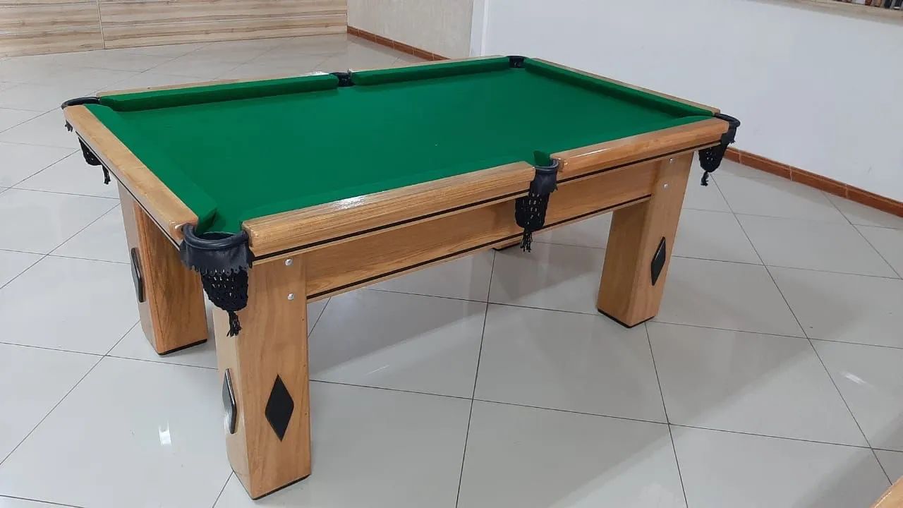Mesa de Sinuca em Madeira - Pronta para a Diversão! - Foto 2