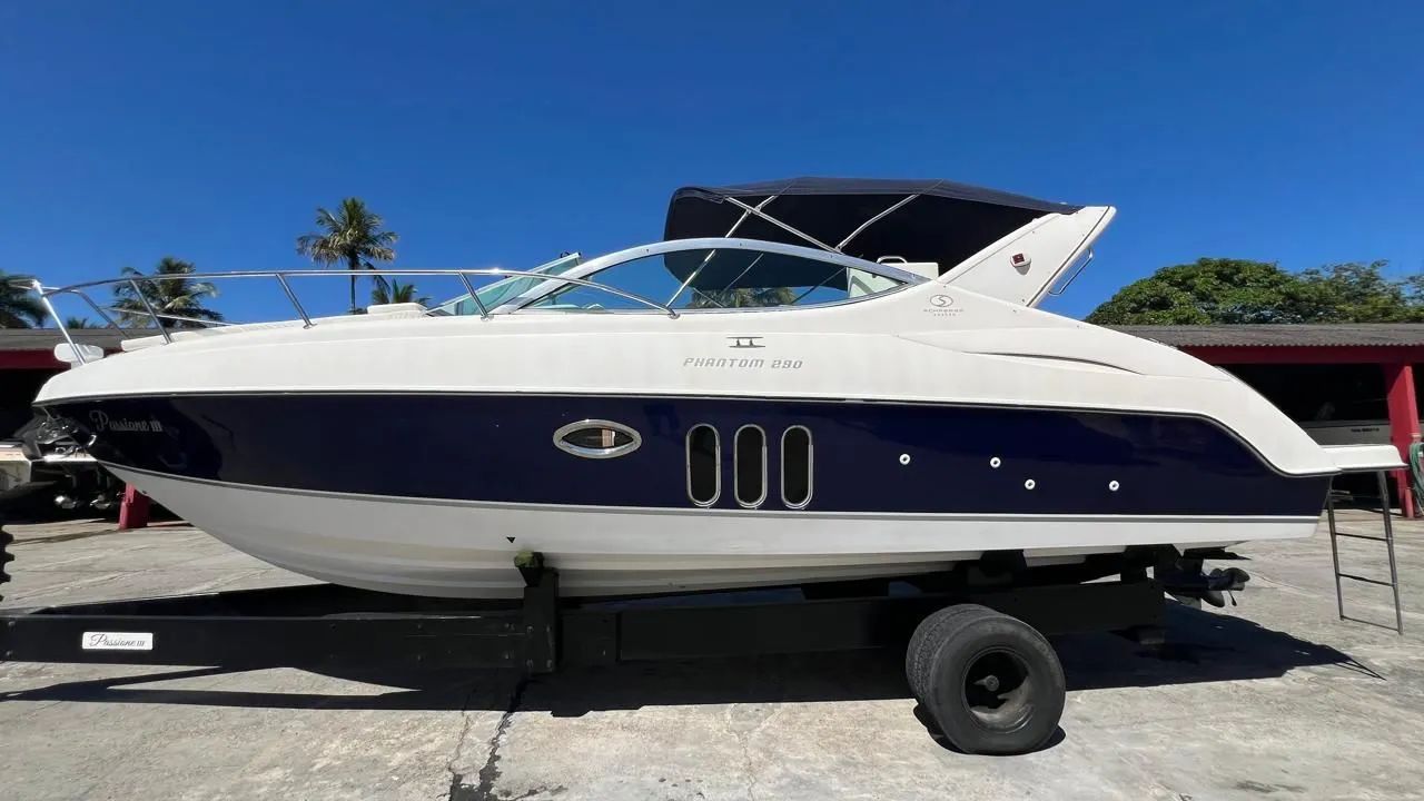 Lancha Phantom 29 pés 