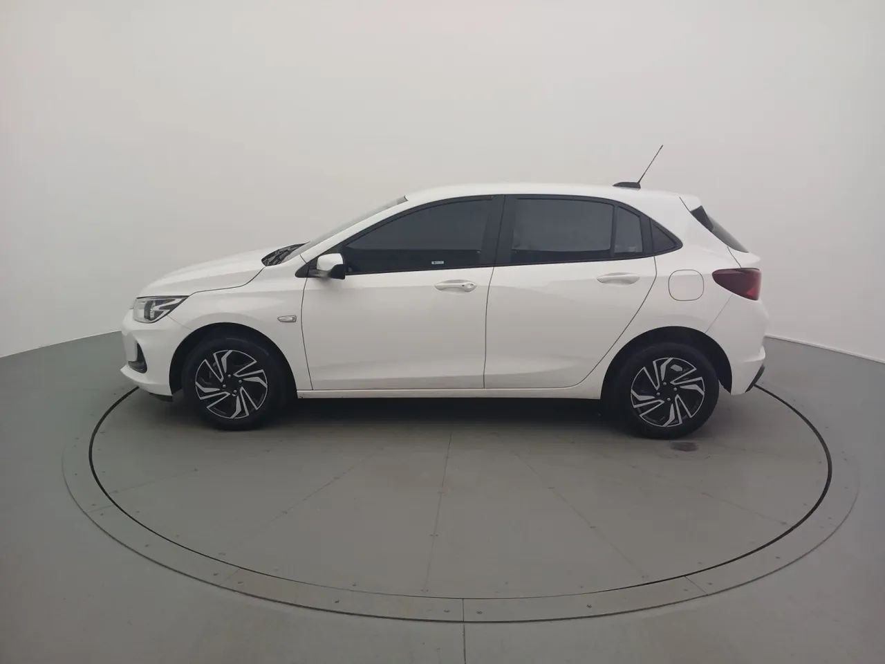 Chevrolet Onix 2024 1.0 flex lt manual - Foto 2