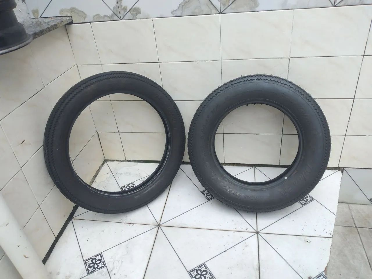 Pneus de Moto
