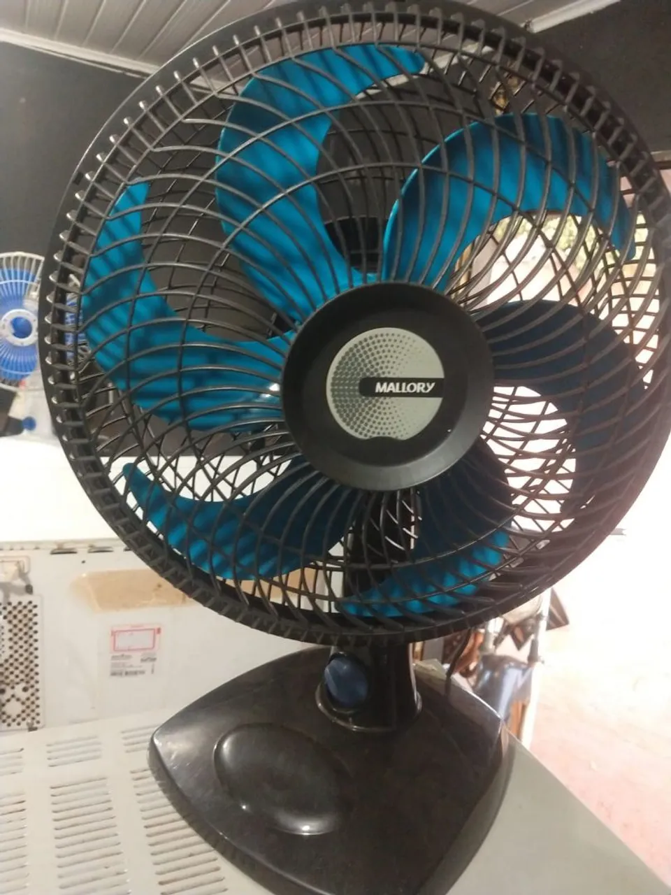 Vendo ventilador Mallory30 cm 80$ com garantia
