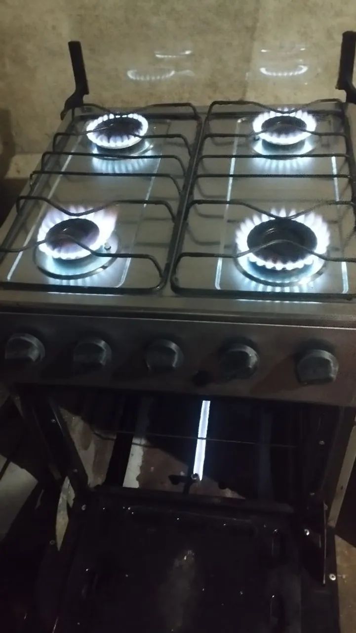 Fogão inox espelhado elétrico 