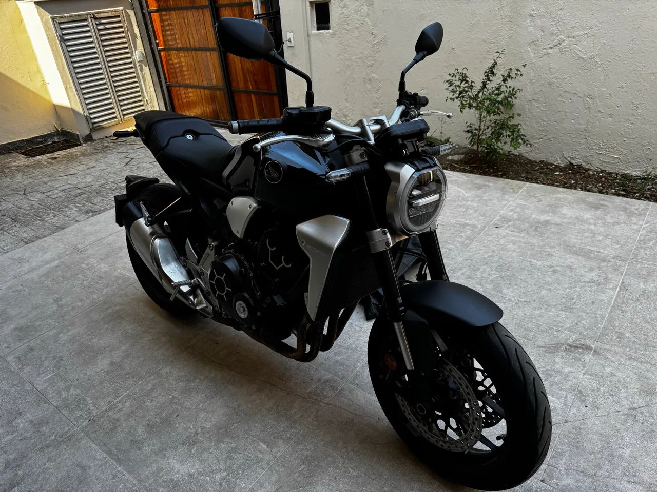 Honda CB 1000R 2021 - Foto 4