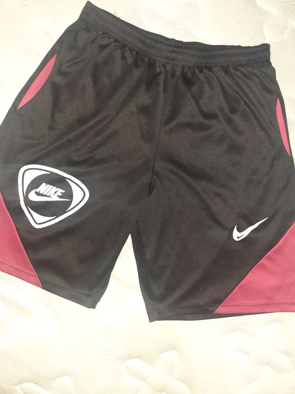 Shorts Nike - Azul e Vermelho - Tam G - Foto 4